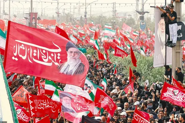 مراسم تشییع علی خامنه‌ای