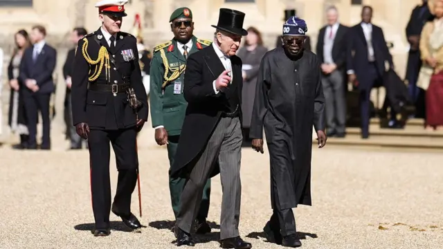 Sarki Charles III tare da shugaban Najeriya Bola Ahmed Tinubu a fadar Windsor.