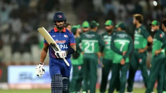 नेपाल और पाकिस्तान