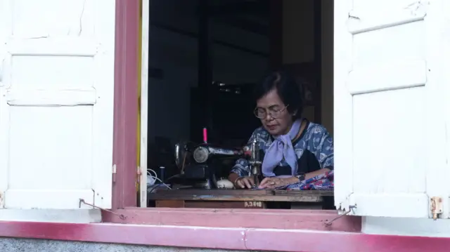 Katri, penyintas generasi pertama 65