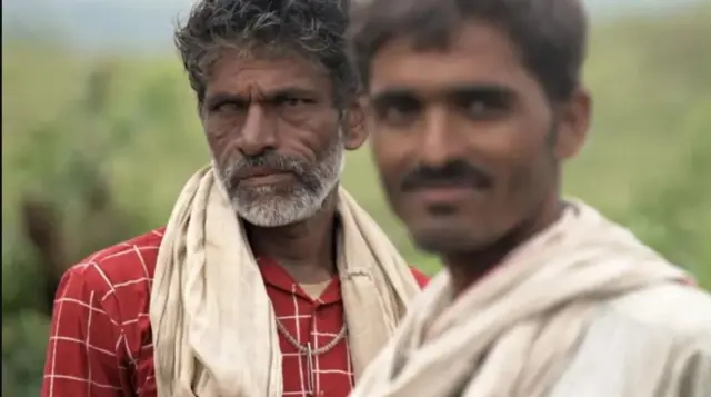 अनेकांना आशा असते की त्यांना देखील हिरा मिळेल म्हणून ते या शहरात खोदकाम करतात.