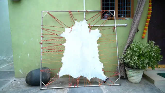 తోలు బొమ్మలాట 