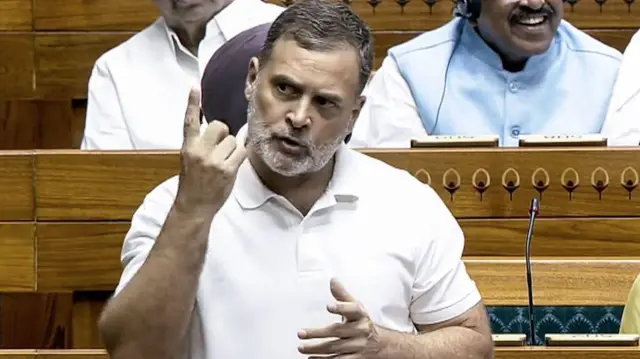 राहुल गांधी