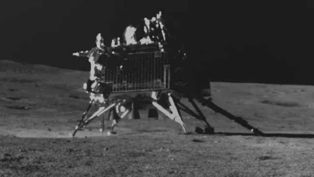 moon lander