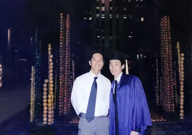 ทอม ตัน/สุเมธ ศรีเมือง