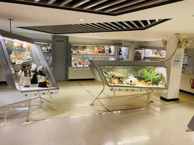 ઢીંગલીઘર, ઢીંગલી, રાજકોટ, પાકિસ્તાન, રશિયા, જર્મની,ગુજરાત,દેશ, વિદેશ