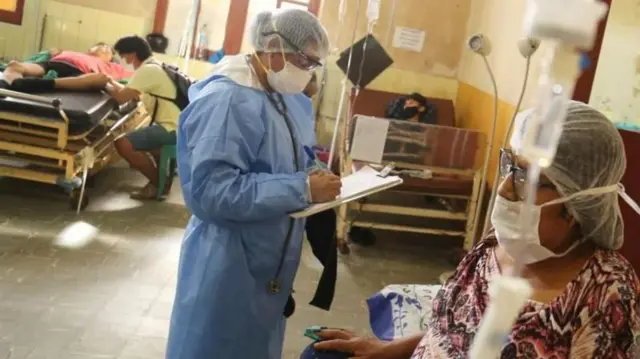 లెప్టోస్పైరోసిస్ బాధితులకు చికిత్స