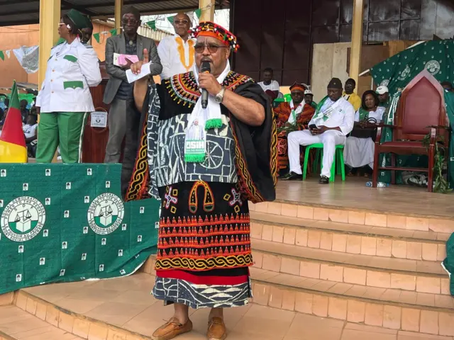 Joshua Osih à Bamenda