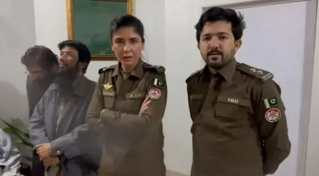 पाकिस्तान 