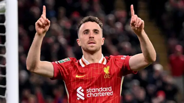 El futbolista Diogo Jota, estrella del Liverpool y de la selección de  Portugal, muere a los 28 años en un accidente automovilístico en España  junto a su hermano - BBC News Mundo