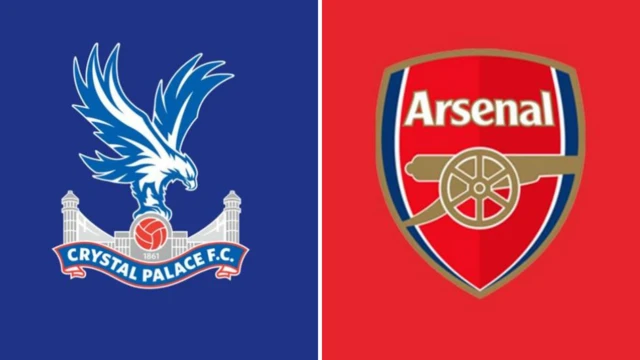 የፓላስ እና የአርሰናል ሎጎ 