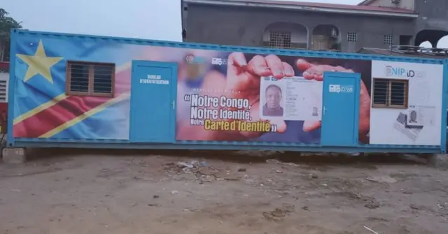 Un conteneur/bureau d'indentification