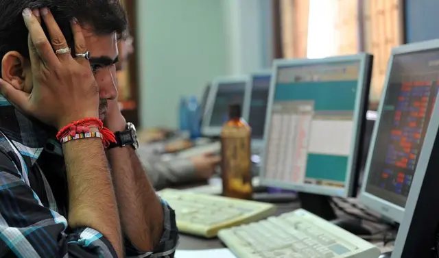 બીબીસી ગુજરાતી અમદાવાદ ક્રાઈમ બ્રાન્ચ શૅરબજાર કૌભાંડ ઈડી એન્ફોર્સમેન્ટ ડાયરેક્ટોરેટ મની લોન્ડરિંગ