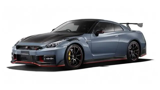 GT-R پس از موفقیت در مسابقات اتوموبیلرانی به گودزیلا مشهور شد