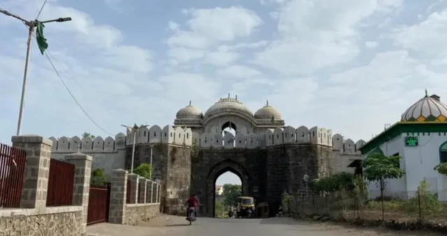 நாகர்கானா, குல்தாபாத் 