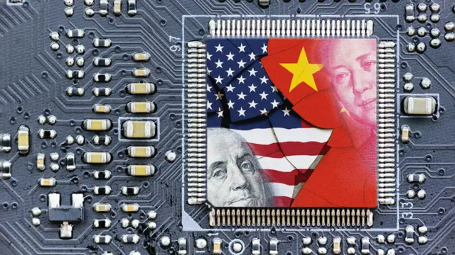 中美国旗在芯片上