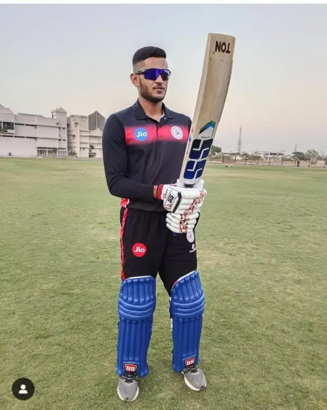 બીબીસી ગુજરાતી ઉર્વીલ પટેલ આઈપીએલ 2025 ક્રિકેટ ટી20 ભારત સીએસકે બૅટ્સમેન વિકેટકીપર 