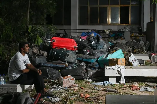 અમદાવાદ પ્લેન અકસ્માત, એઆઈ 171 દુર્ઘટના, ઍર ઇન્ડિયા તપાસ ક્યાં પહોંચી, બ્લેકબોકસ તપાસ, બીબીસી ગુજરાતી સાથે સમજો