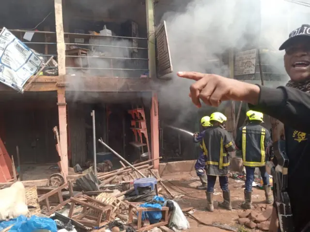 Ebe ọkụ gbara n'ahịa Headbridge dị n'Ọnịcha.