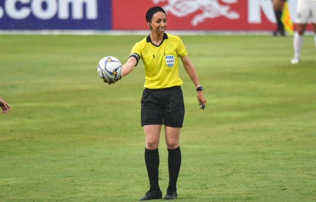 مهسا قربانی، داور پیشین فوتبال ایران