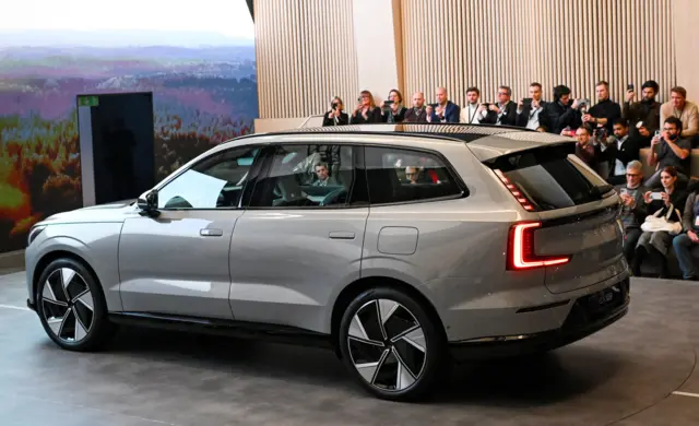 EX90 سومین مدل الکتریکی ولوو است