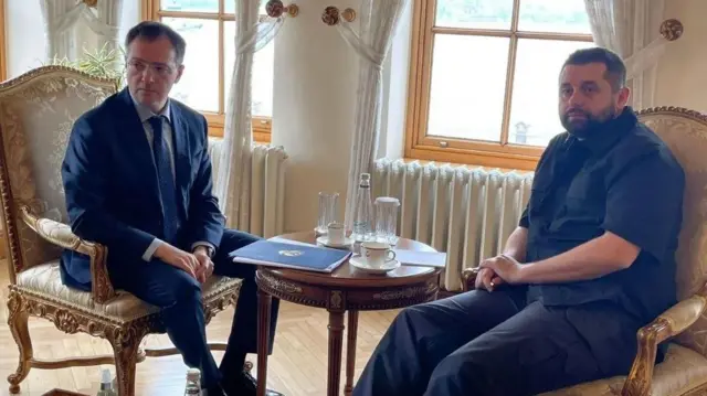 Володимир Мединський та Давид Арахамія, 2022 рік