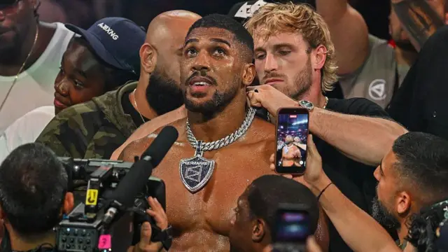 آنتونی جاشوا