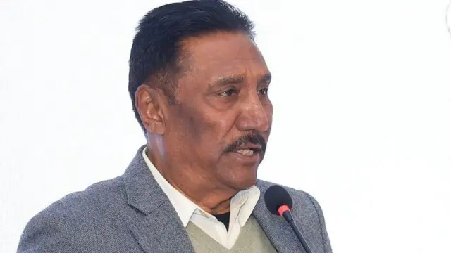 श्रममन्त्री शरतसिंह भण्डारीले शङ्कास्पद कागजात बनाउने र बुझाउनेलाई कारबाही हुने बताएका छन् 