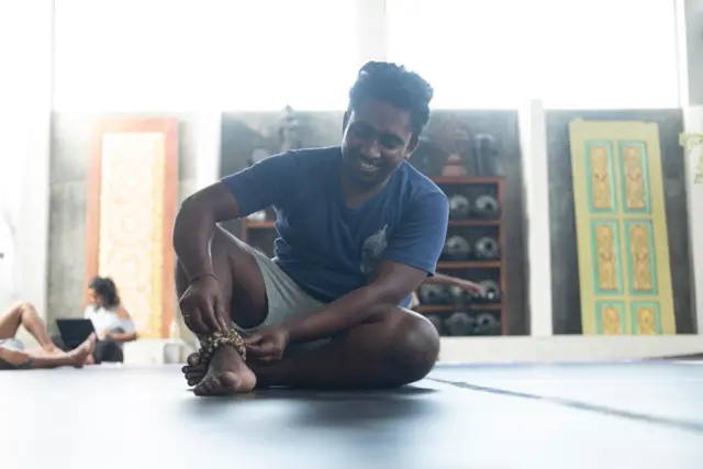 සතූර්ශන්