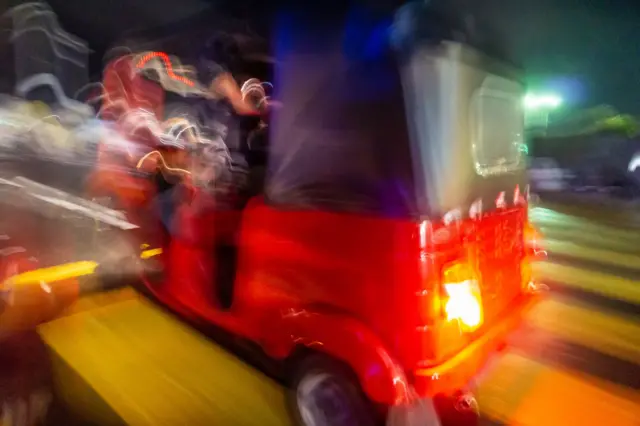 2020 වසරේ සිට 2024 දක්වා කාලය තුළ මෙරටින් මාරක රිය අනතුරු 11,617ක් වාර්තා වී ඇති අතර බරපතල රිය අනතුරු 33,259ක් වාර්තා වී තිබේ.