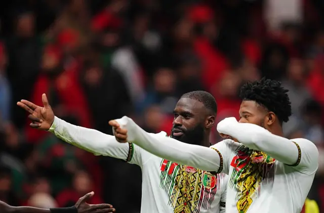 لاعبا منتخب مالي