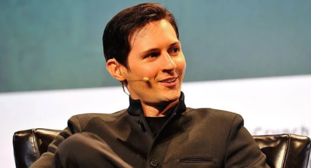 Pavel Durov speaking  