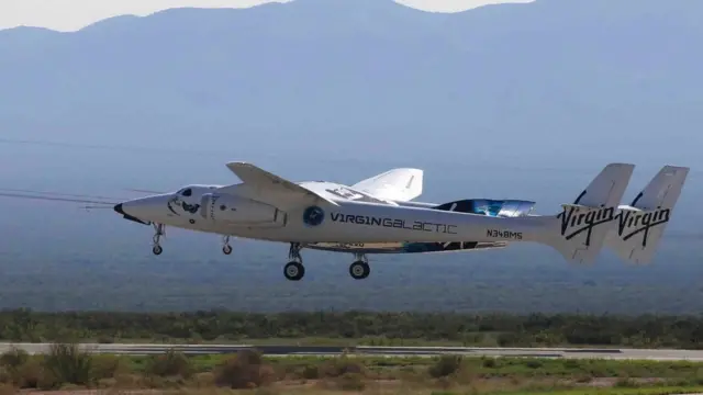 Virgin Galactic'in yolcu uçağı VSS Unity, milyarder girişimci Richard Branson ve ekibiyle birlikte 2021'de uzayın sınırına yolculuk gerçekleştirmişti
