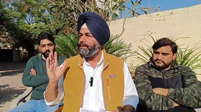 ਸ਼੍ਰੋਮਣੀ ਅਕਾਲੀ ਦਲ ਦੇ ਕੌਮੀ ਬੁਲਾਰੇ ਪਰਮਬੈਂਸ ਸਿੰਘ ਰੋਮਾਣਾ