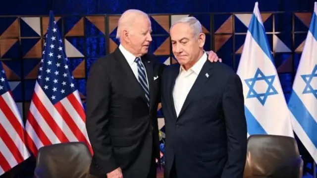 Rais wa Marekani Joe Biden na Waziri Mkuu wa Israel Benjamin Netanyahu walikutana Tel Aviv Oktoba 18, 2023.