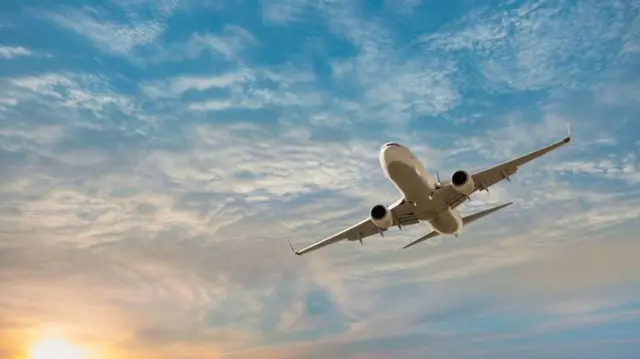 విమానం ఫోటో 