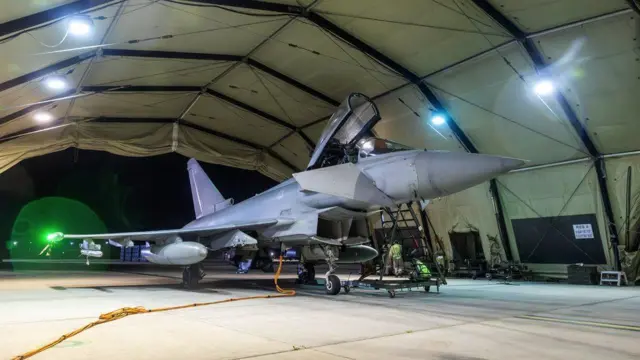 हूती विद्रोहियों के ख़िलाफ़ हमलों में ब्रितानी आरएएफ़ टायफू़न का इस्तेमाल हो रहा है