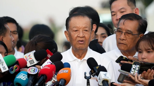 นายวันมูหะมัดนอร์กล่าวว่า จะร่วมกับพรรคการเมืองที่สามารถทำประโยชน์ให้กับประชาชนต่อไปข้างหน้าได้และสามารถที่จะเอานโยบายของพรรคประชาชาติเข้าไปร่วมเป็นส่วนหนึ่งของนโยบายรัฐบาลต่อไป