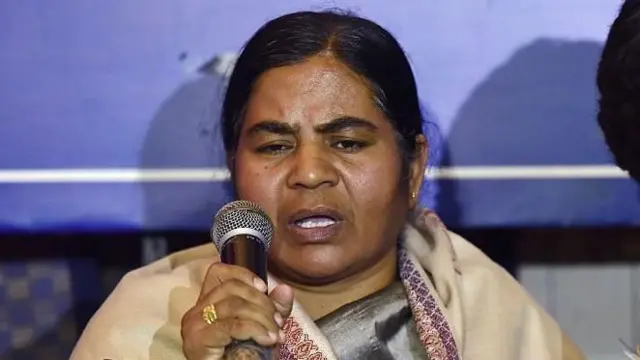 ਰੋਹਿਤ ਦੀ ਮਾਂ ਵੀ.ਰਾਧਿਕਾ