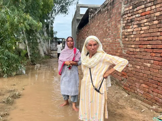 ਦੋ ਔਰਤਾਂ