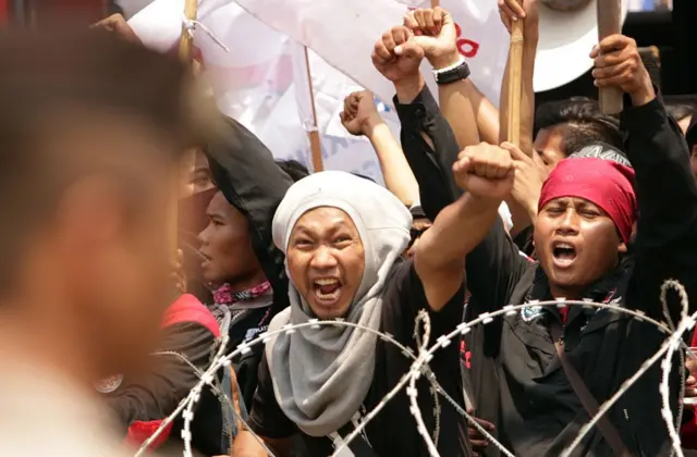 buruh tenaga kerja, demo buruh, pengangguran