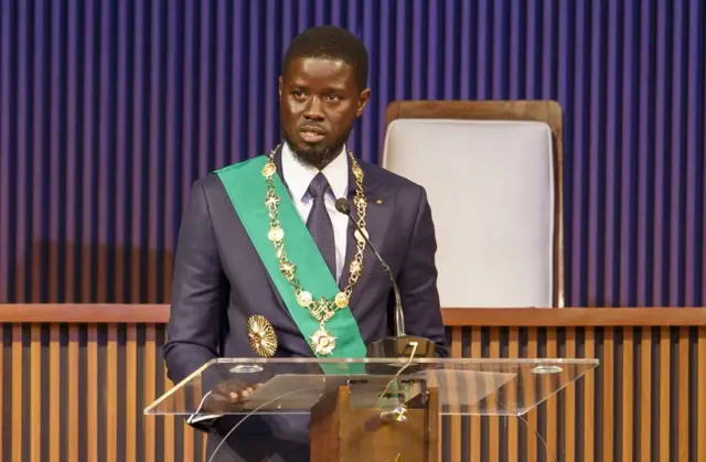 Bassirou Diomaye Faye, président du Sénégal, s'exprime lors de sa cérémonie d'investiture à Diamniadio, au Sénégal, le mardi 2 avril 2024.