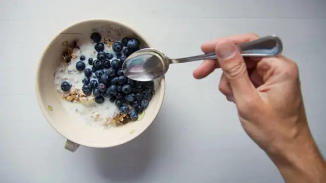 Žitarice i voće se često jedu za doručak