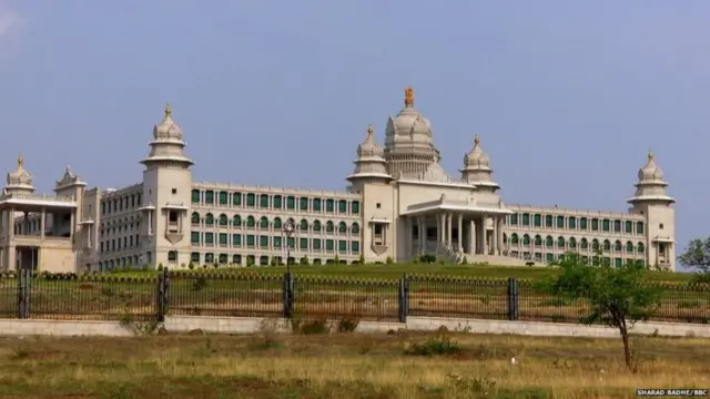 बेळगाव, महाराष्ट्र, कर्नाटक सीमावाद