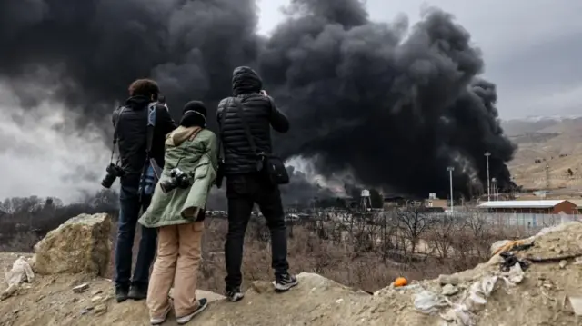ఇరాన్ ఆయుధాలు, క్షిపణులు, డ్రోన్లు, ఇస్లామిక్ రివల్యూషనరీ గార్డ్ కోర్