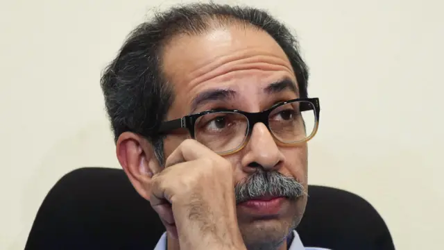 उद्धव ठाकरे 