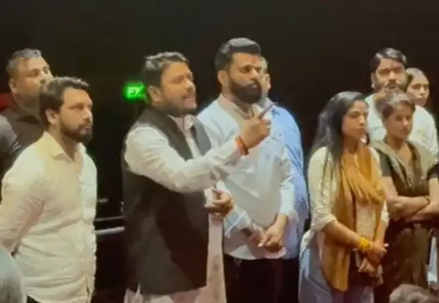 नालासोपाऱ्यात दिली शपथ 