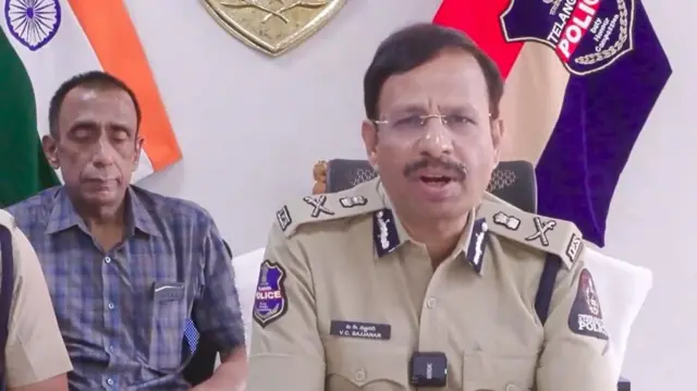 ఘోస్ట్ సిమ్ కార్డ్, సీపీ సజ్జనార్ 