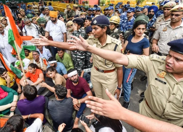 जंतर मंतर पर प्रदर्शन