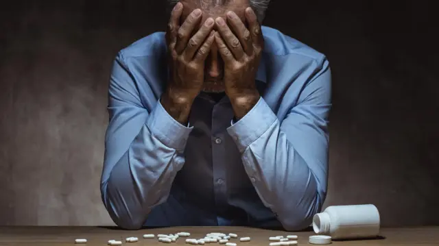 போதை மாத்திரை விற்பனை